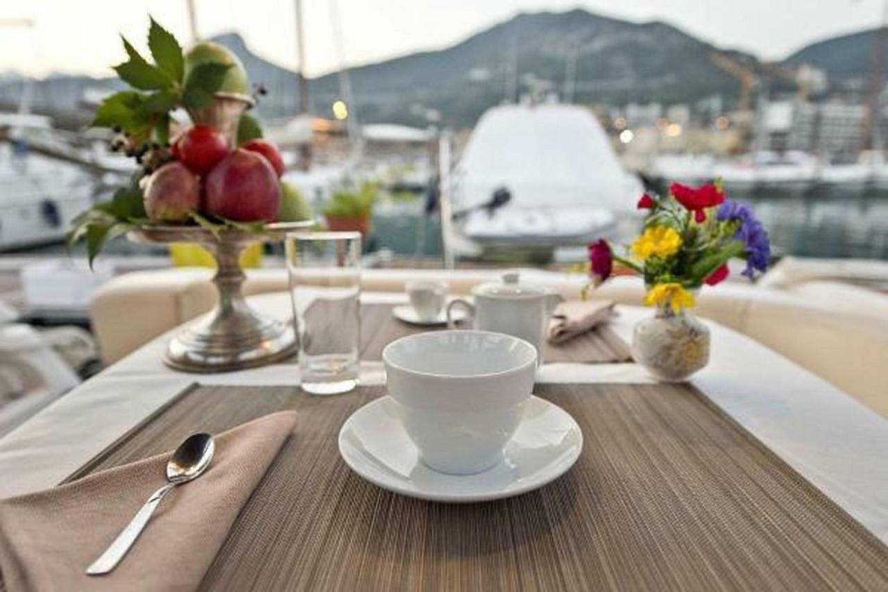 Yacht Suite 格罗塞托港 外观 照片